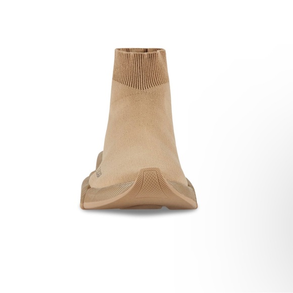 WOMEN'S SPEED 2.0 RECYCLED KNIT SNEAKER IN BEIGE - Picture 2 of 4